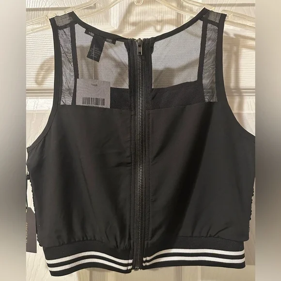 NWT Forever 21 Cropped Mesh & Sequin Tank Size Small - Picture 6 of 8